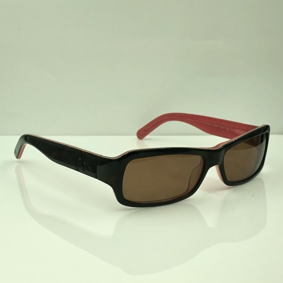 Calvin Klein Black Oval Sunglasses - Picture 2 of 6